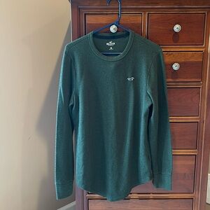 Hollister men’s thermal long sleeve shirt, dark green, size medium